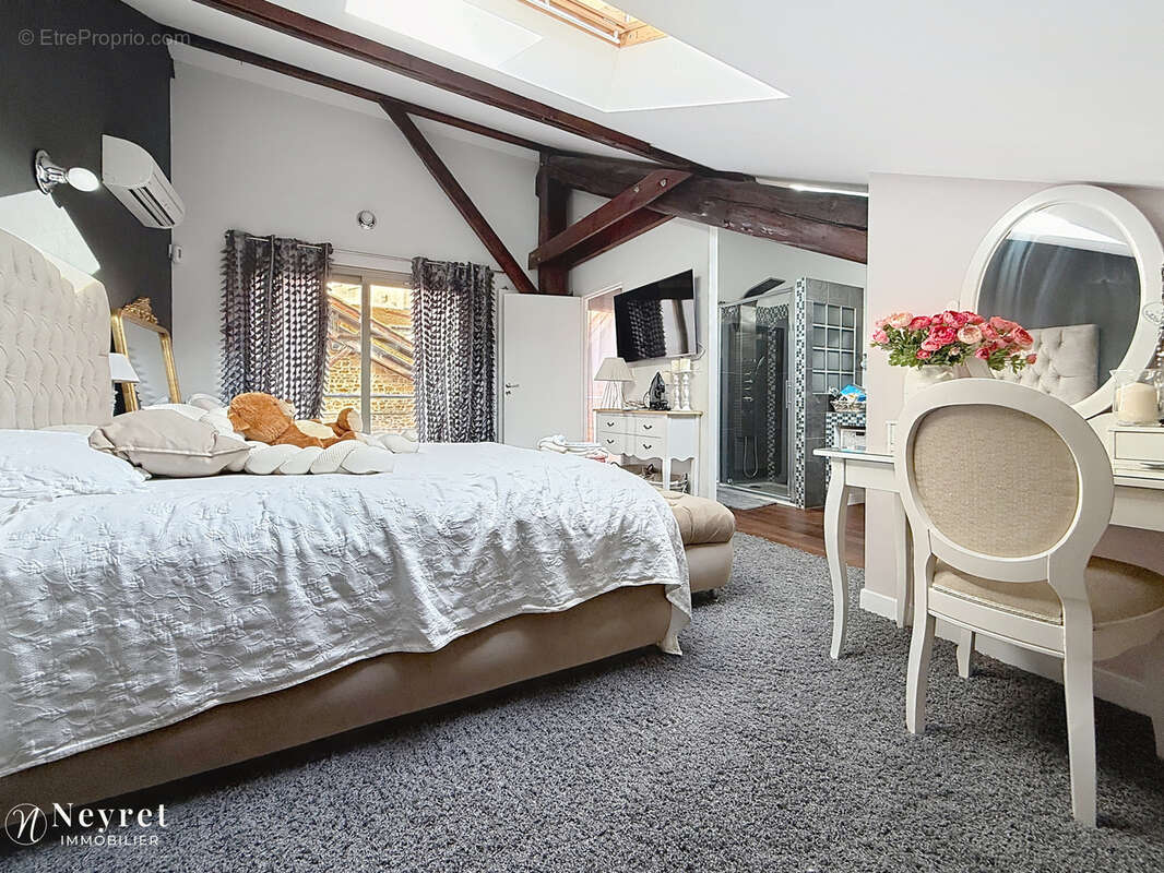 Maison à SAINT-ETIENNE