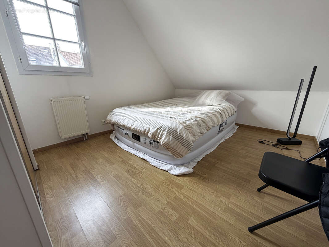 Maison à LA CHAPELLE-EN-SERVAL