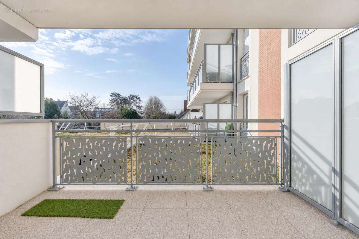 Appartement lumineux traversant 2 pièces 2 extérieurs à Persan - photo 9