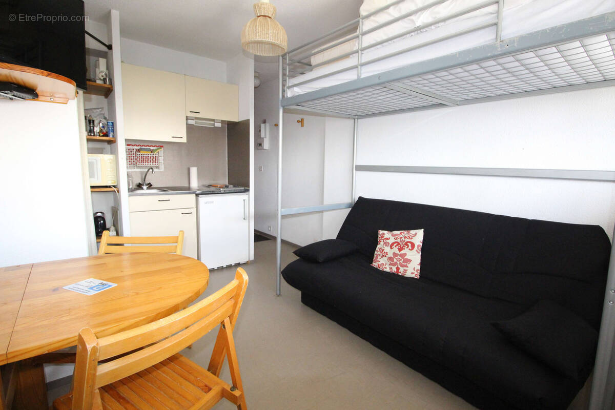 Appartement à SAINT-AVENTIN