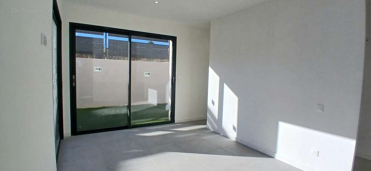 Maison à CESSENON-SUR-ORB