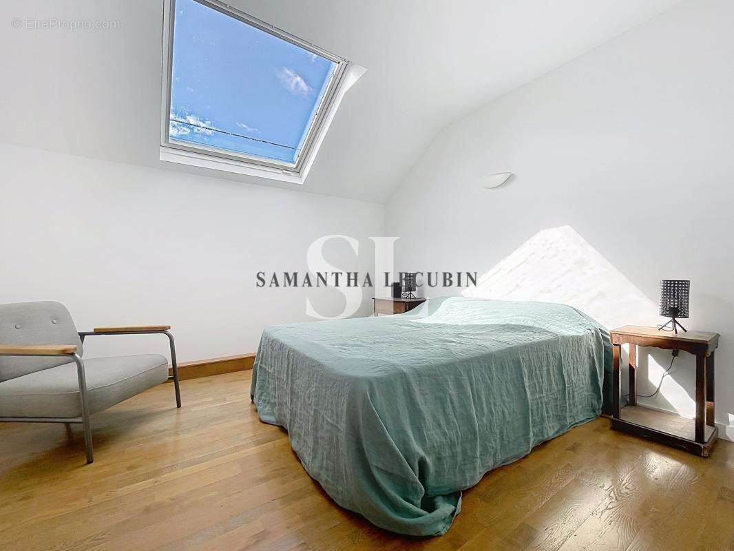 Maison 145 m² à Romainville  - photo 11