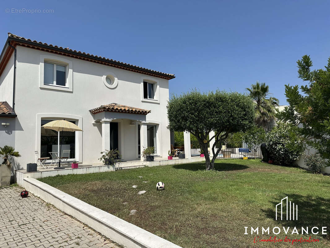 Maison à LUNEL-VIEL