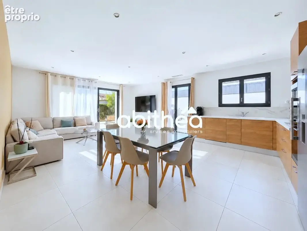 Villa plain-pied   84 m2   3 faces   4 pièces   3 chambres   jardin   garage   re 2020   maraussan - photo 4