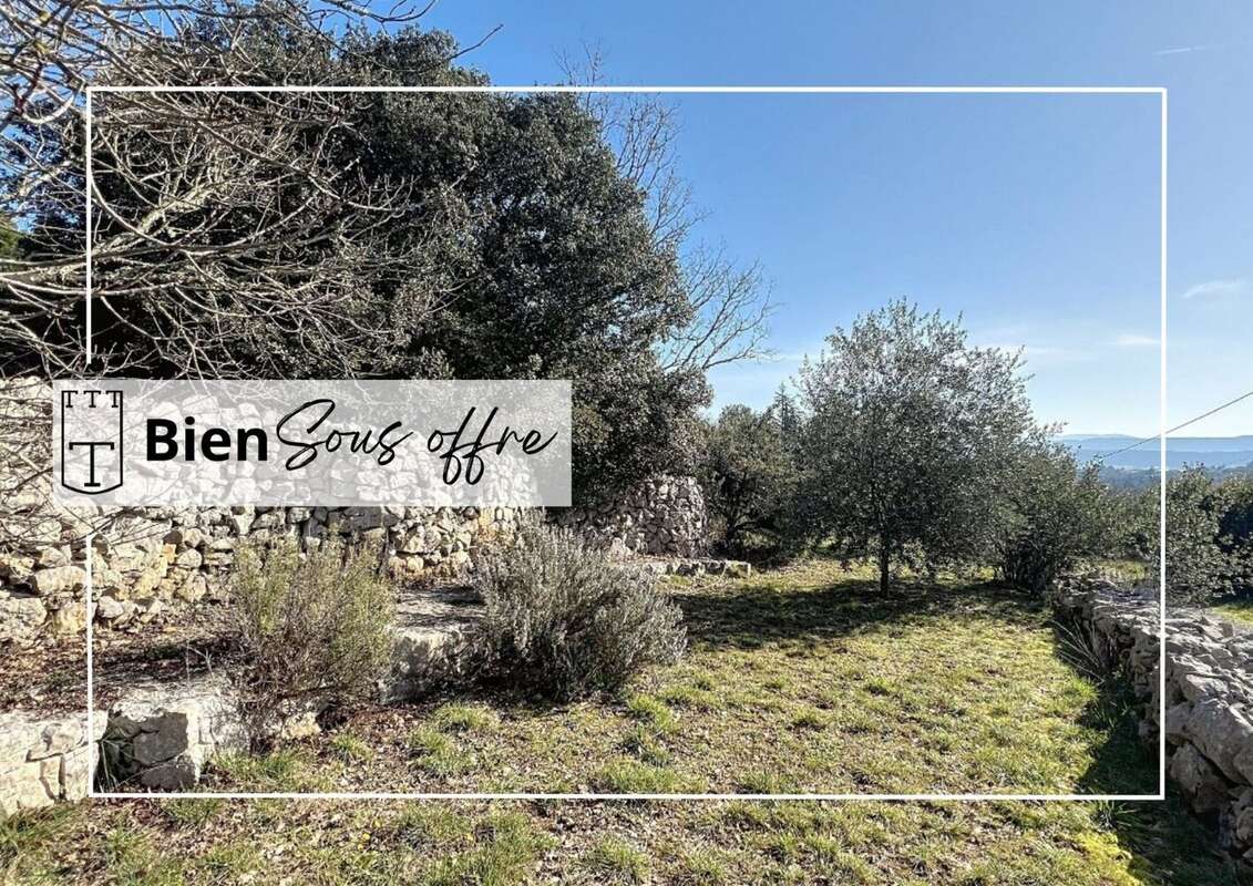 Terrain à LABEAUME