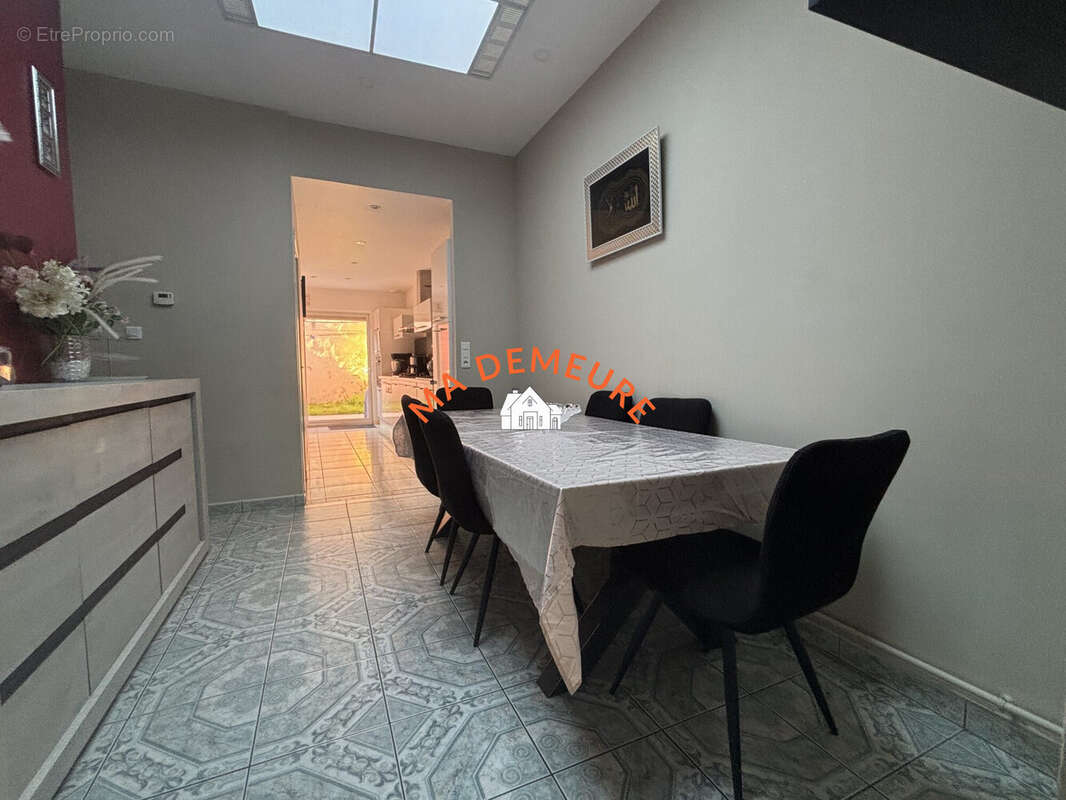 Maison 108 m² à Tourcoing  - photo 4