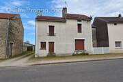 Maison à MONTIGNY-SUR-AUBE