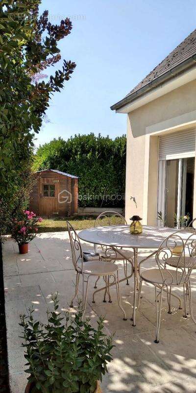 Maison familiale avec garage dans un hameau calme d'Azay-sur-Cher - photo 2