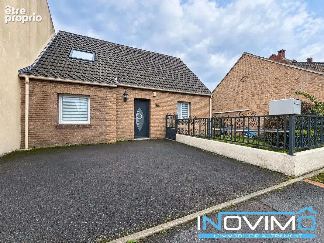Maison 6 pièces 101 m² à vendre à Fort-Mardyck (59430) - photo 1