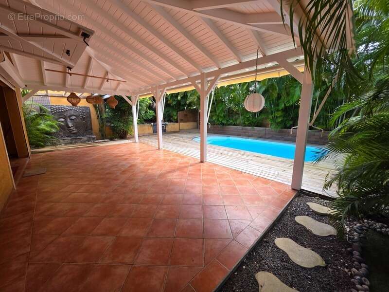 Maison à SAINT-FRANCOIS