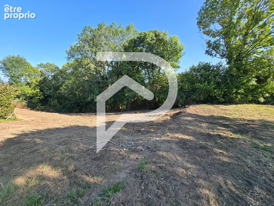 Terrain à bâtir de 6 593 m². - photo 3