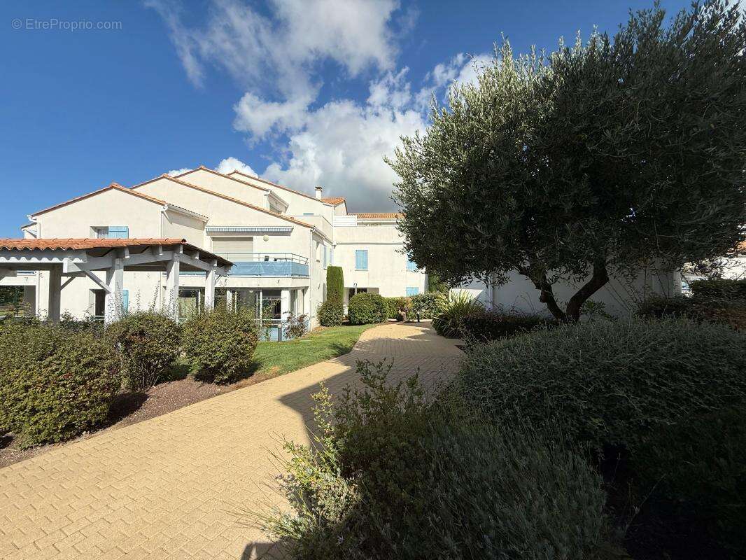 Appartement à VAUX-SUR-MER