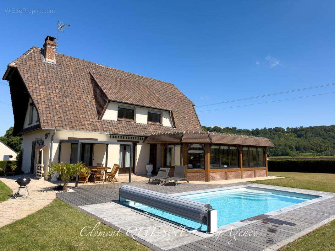 Maison à SAINT-NICOLAS-D'ALIERMONT