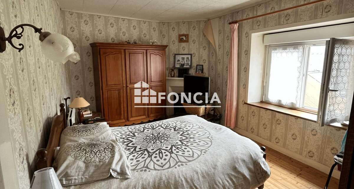 Maison à LA BOUSSAC