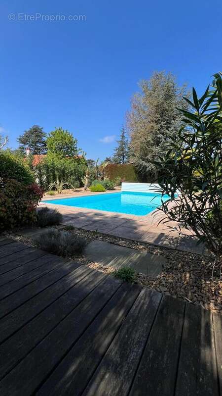 Photo 3 - Maison à CHARBONNIERES-LES-BAINS