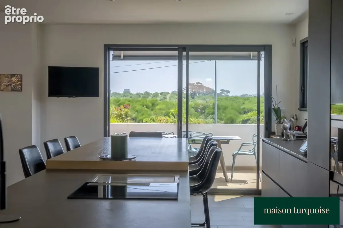 Maison 264 m² à Anglet  - photo 4