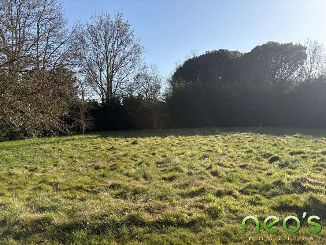 Terrain à LA RENAUDIERE