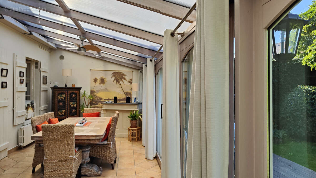 Maison à MONTFORT-L'AMAURY