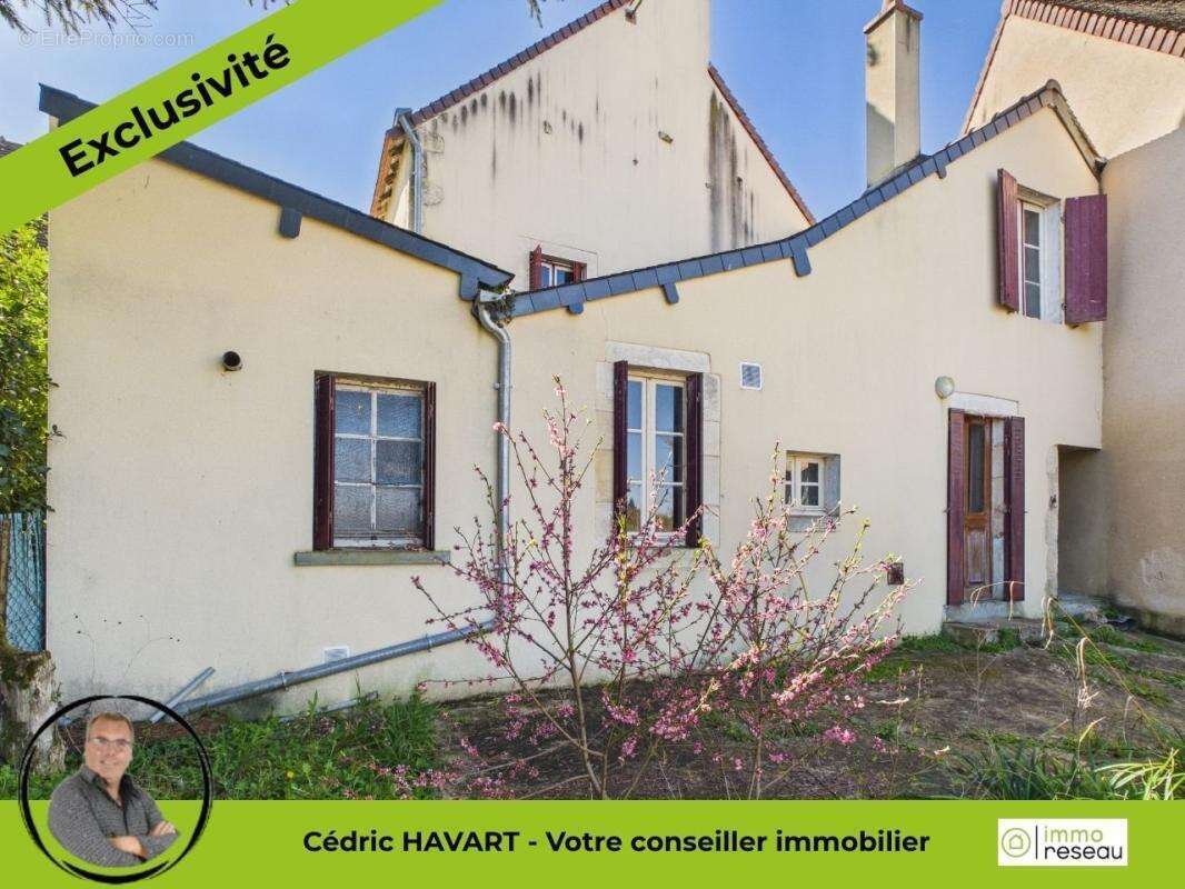 Maison à LE PONT-CHRETIEN-CHABENET