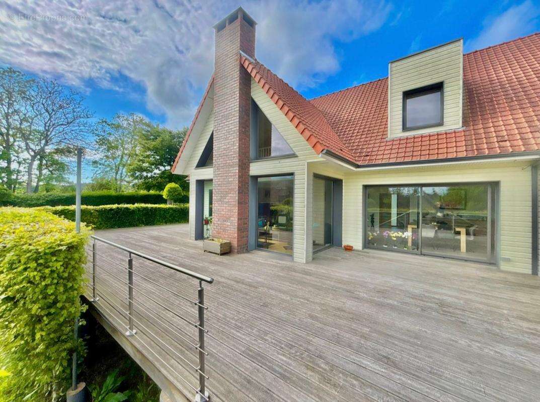 Condette, Maison d'Architecte Vasseur 280m2 de confort dans un jardin clos de 2480m2 - photo 2