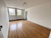 Appartement à NEUNKIRCHEN-LES-BOUZONVILLE