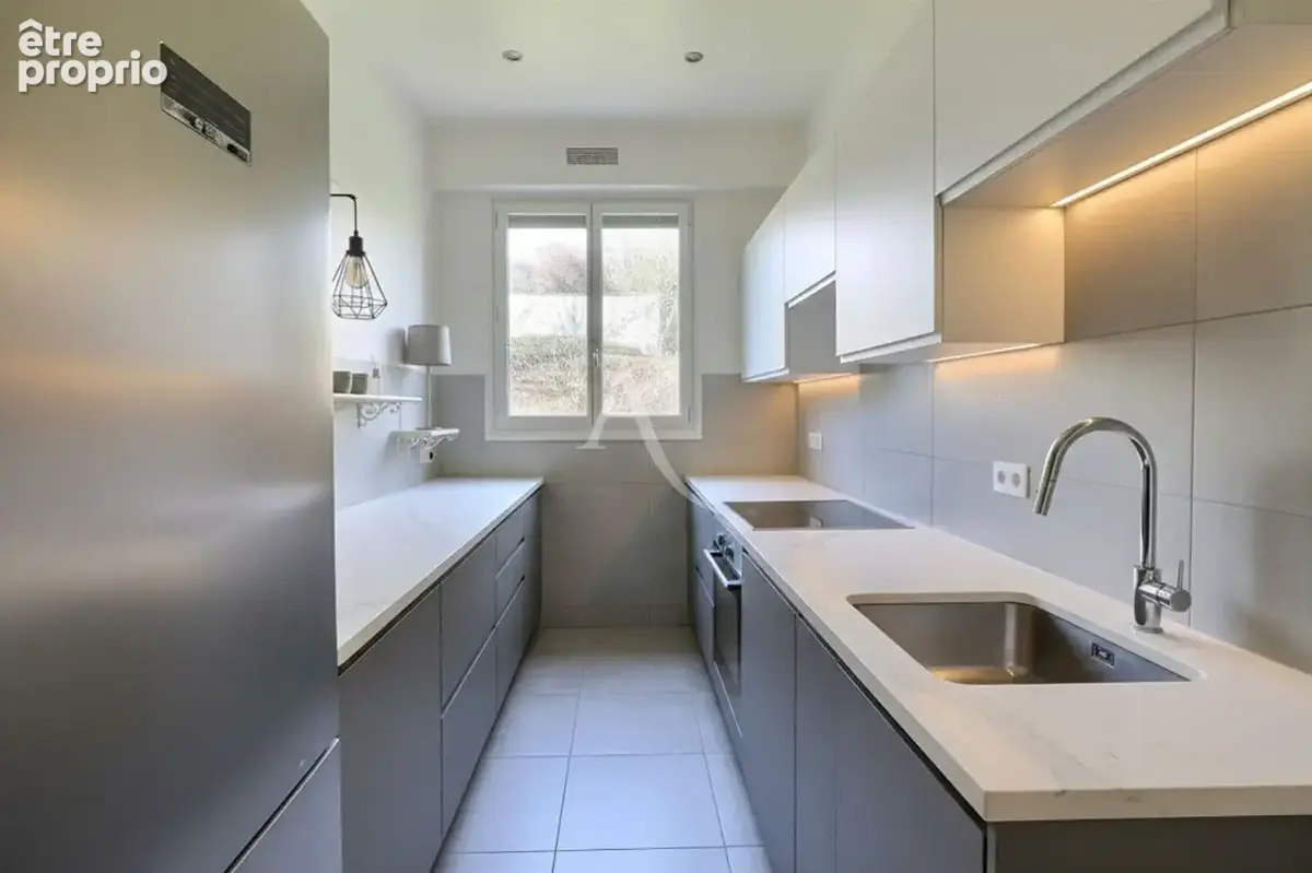 Dernier étage avec Vue Exceptionnelle Le Mesnil-Le-Roi 4 pièce(s) 101 m2 - photo 6