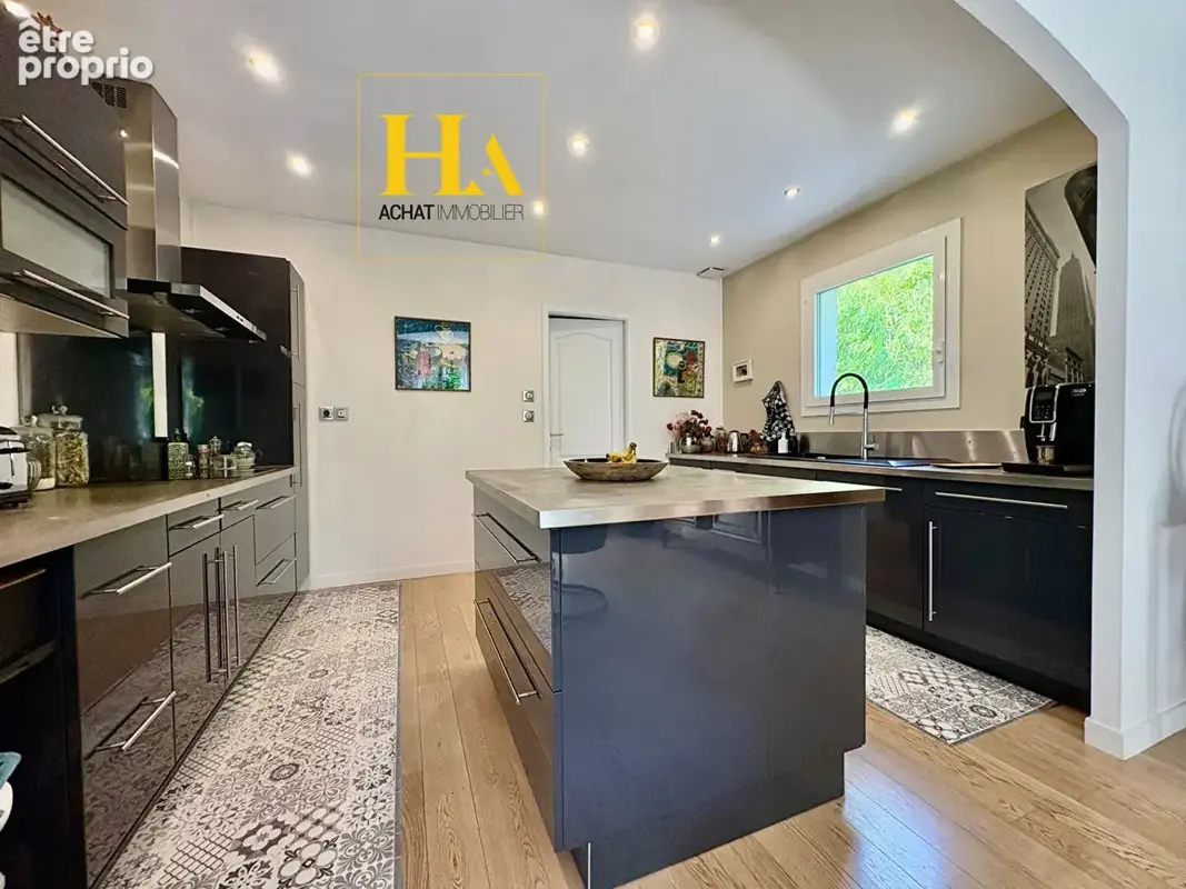 Maison rénovée avec jardin - Saint-Paul-Trois-Châteaux - photo 9