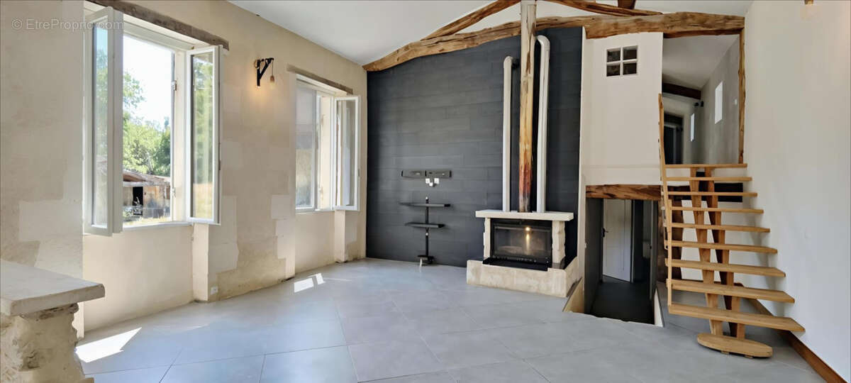 Maison à BRAUD-ET-SAINT-LOUIS