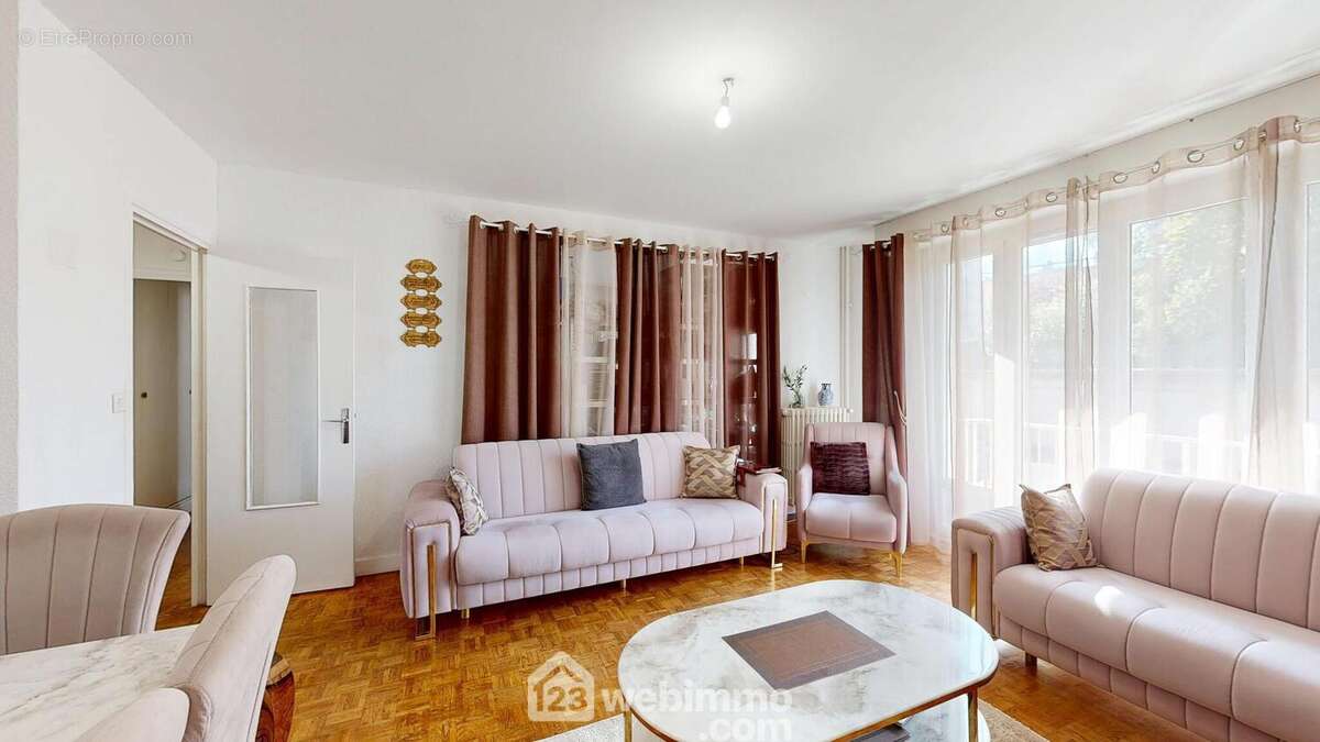 Appartement à COMPIEGNE