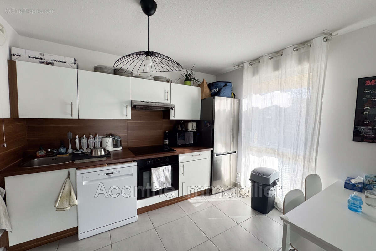 Appartement à LE CRES