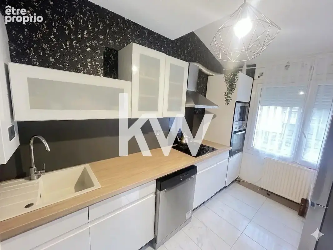 Maison 6 pièces 112 m² à vendre à Saint-Etienne (42000) - photo 3