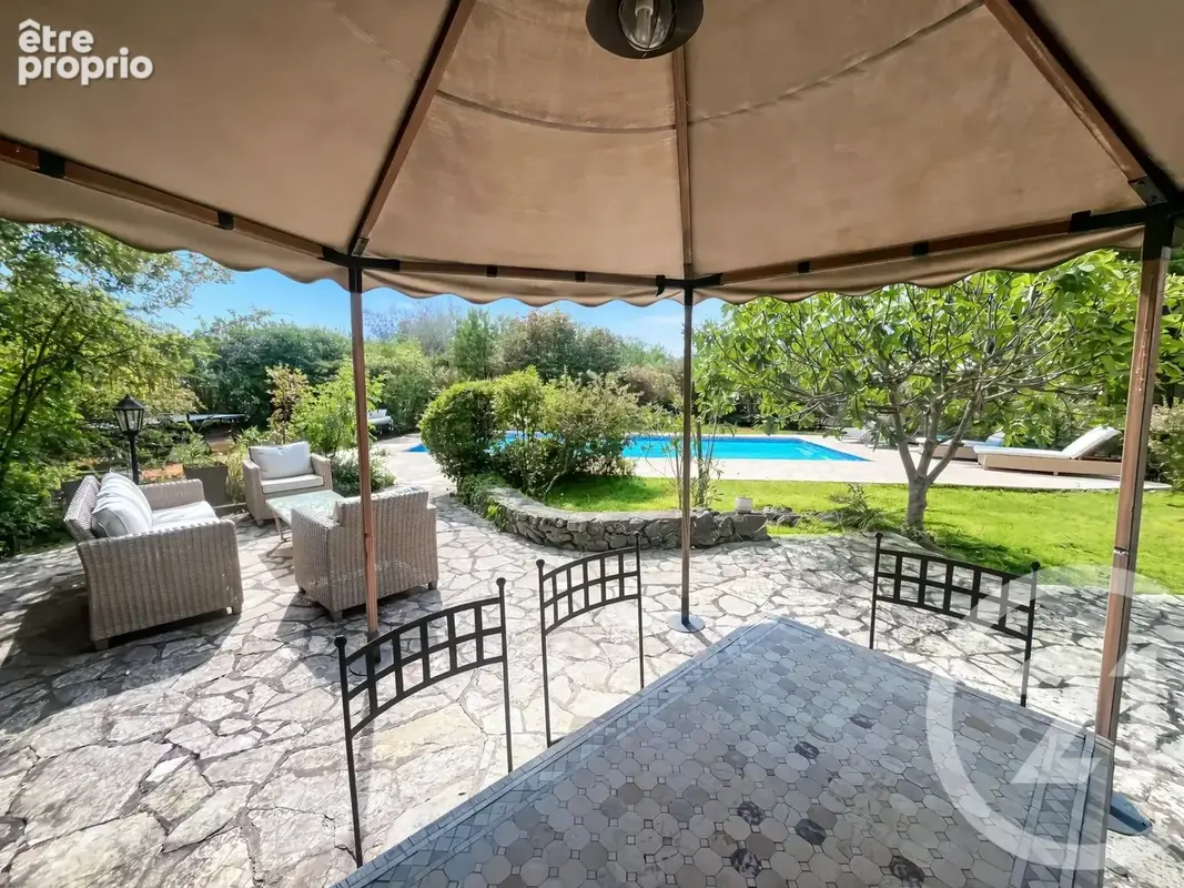 Maison 135 m² à Roquefort-Les-Pins  - photo 6
