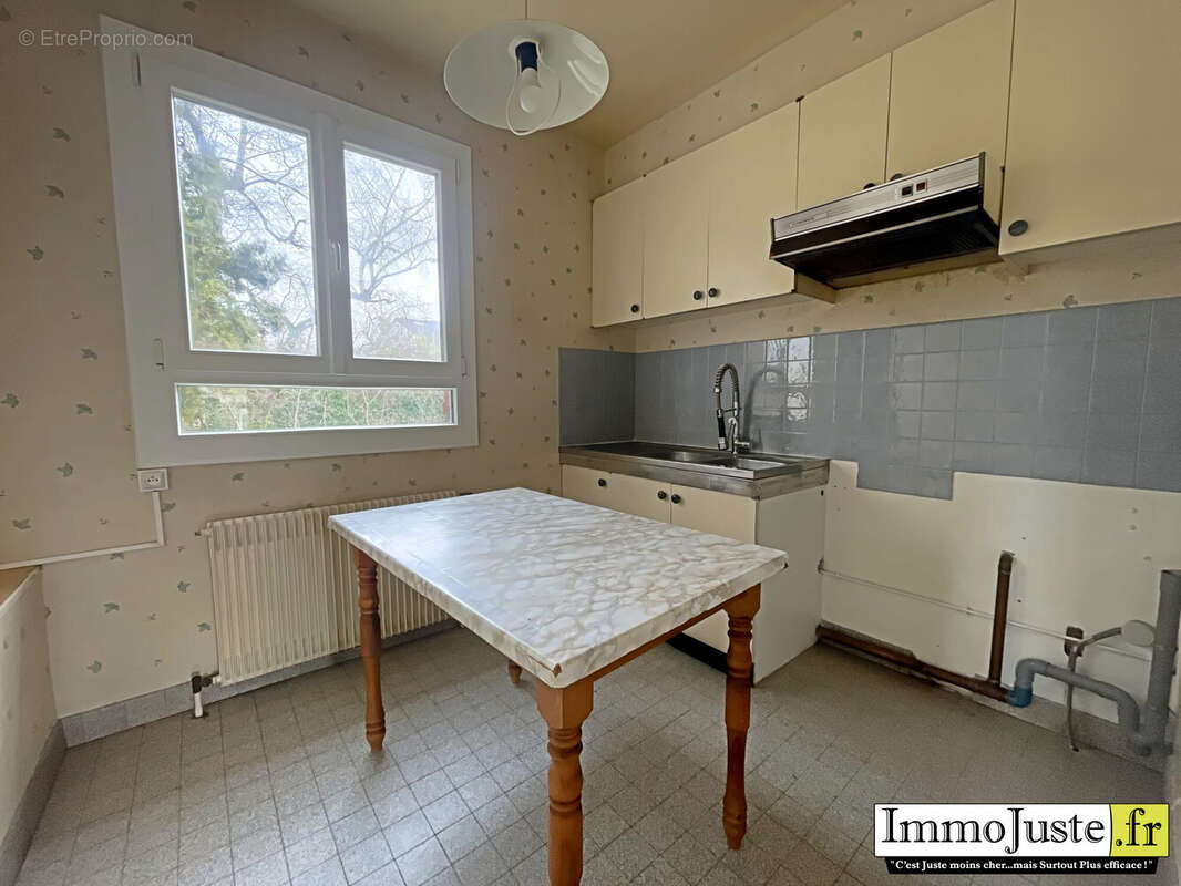 Maison à MAGNY-LES-HAMEAUX