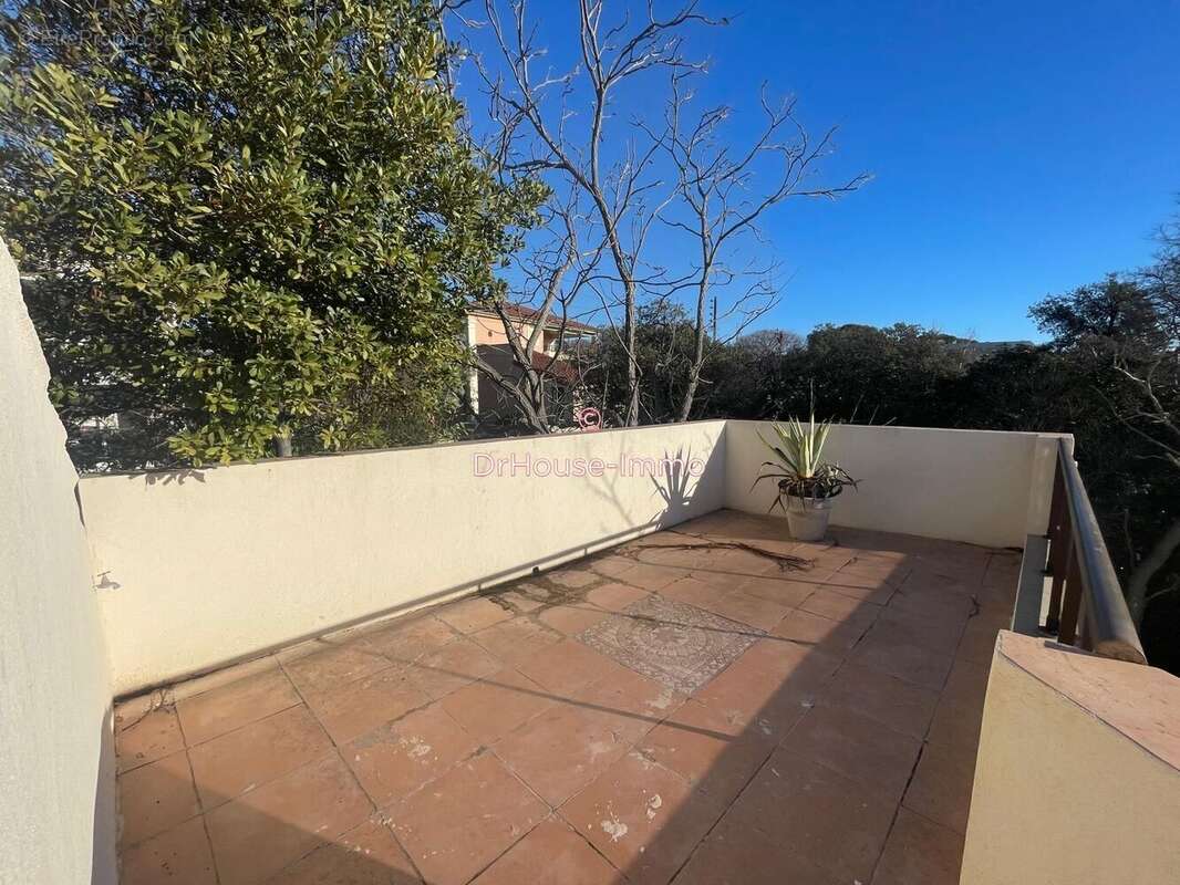 Maison 101 m² à Marseille-8e  - photo 14