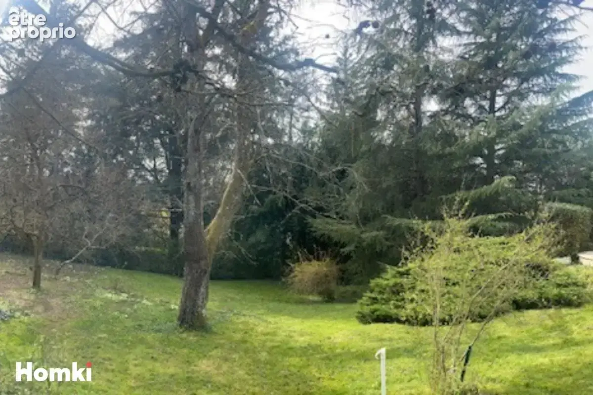 Terrain de 749 m² à Charbonnières-les-Bains 69260, Rue Benoît Bennier - photo 4