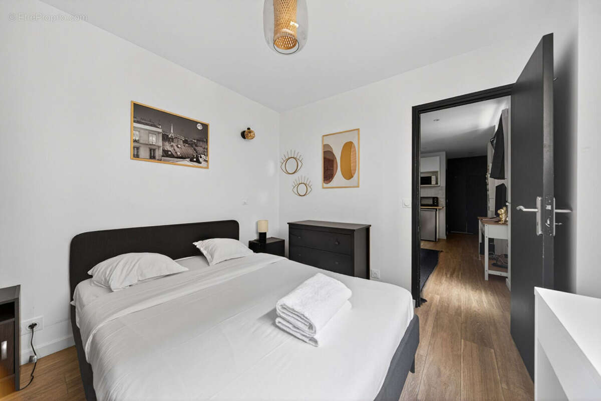 Appartement à PARIS-10E