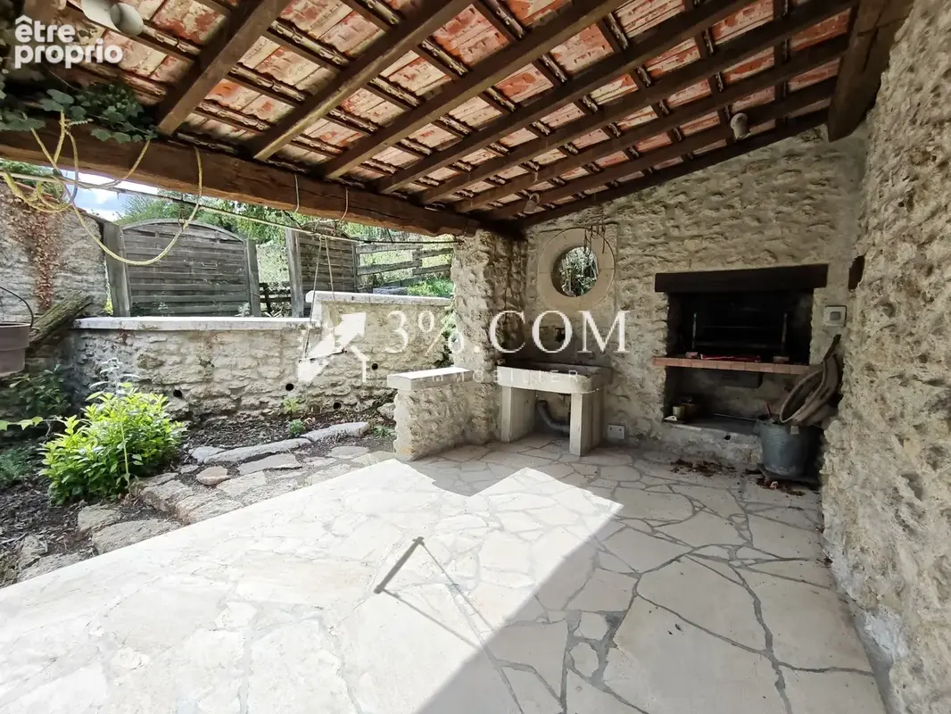 Maison de 208 m2, 3 chambres, cuisine, dépendance, jardin arboré de 1 248 m2 à Bulligny - photo 3