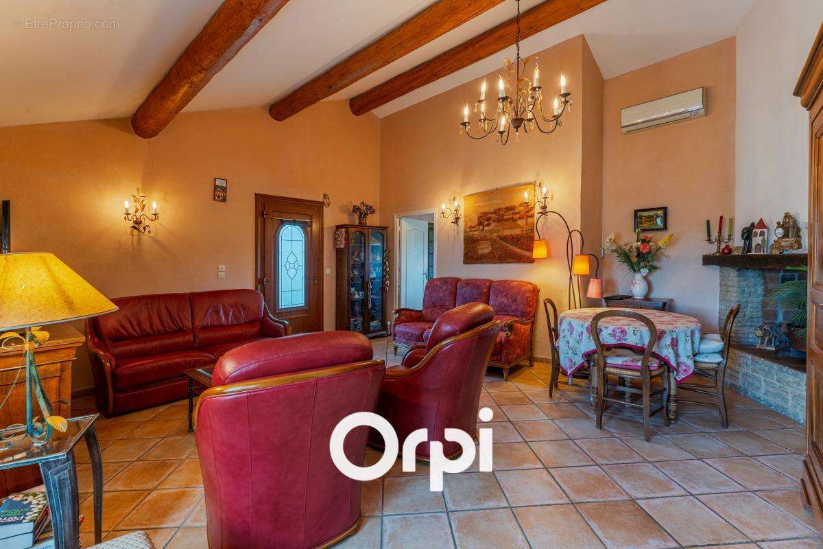 Maison à SAINT-JUST