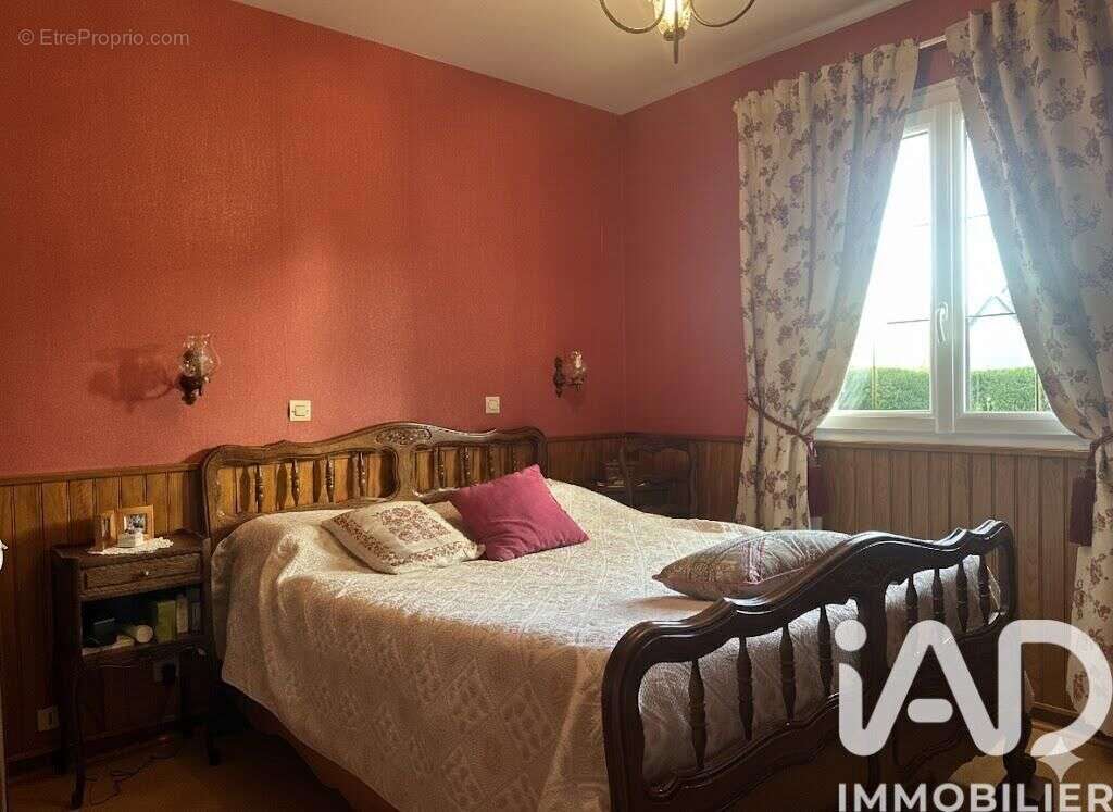 Photo 8 - Maison à PORT-EN-BESSIN-HUPPAIN