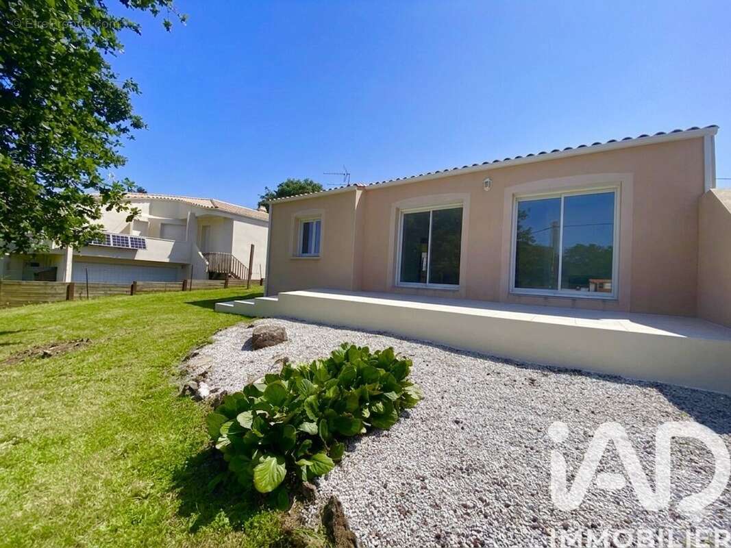 Photo 2 - Maison à NESMY