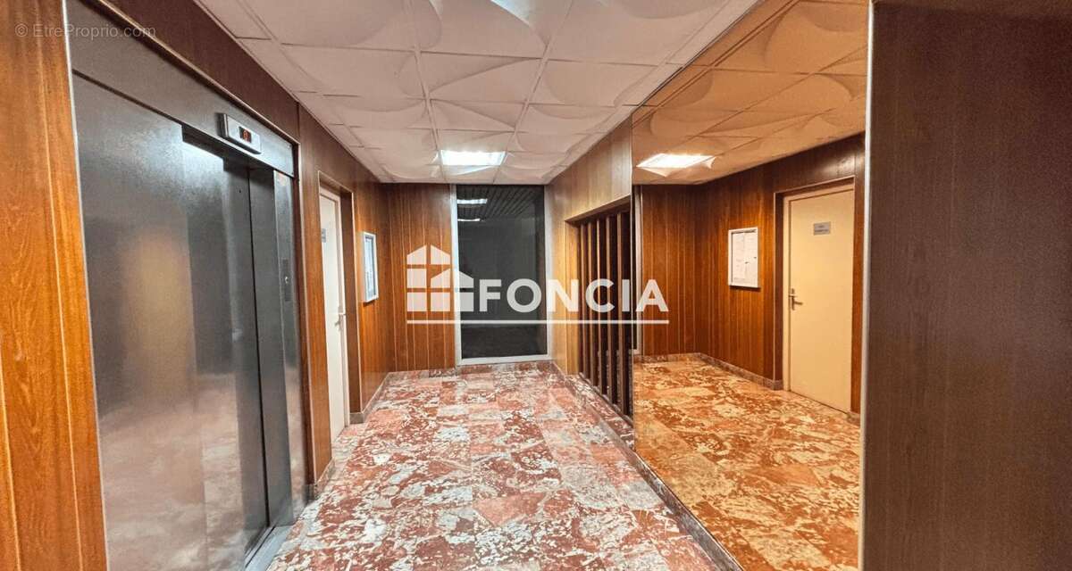 Appartement à SAINT-ETIENNE