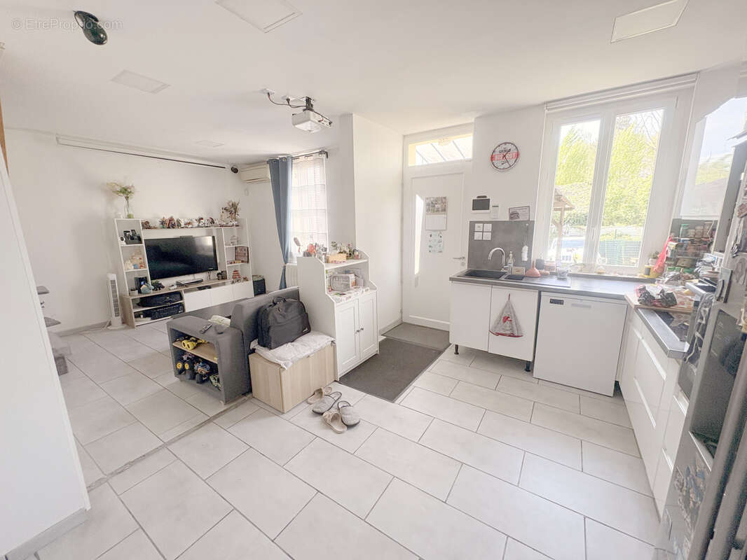 Maison à LABOISSIERE-EN-THELLE