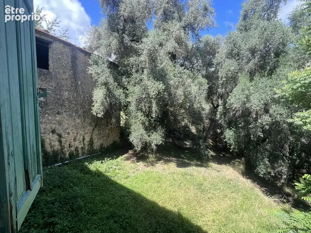 Maison 4 pièces 90 m² à vendre à Berre-Les-Alpes (06390) - photo 3
