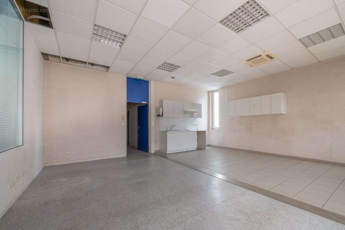 Commerce à ALBERTVILLE