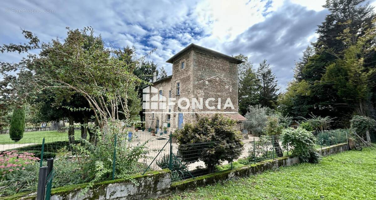 Maison à MONTSEVEROUX