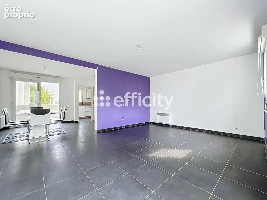 Maison 97 m² à Joue-Les-Tours  - photo 4