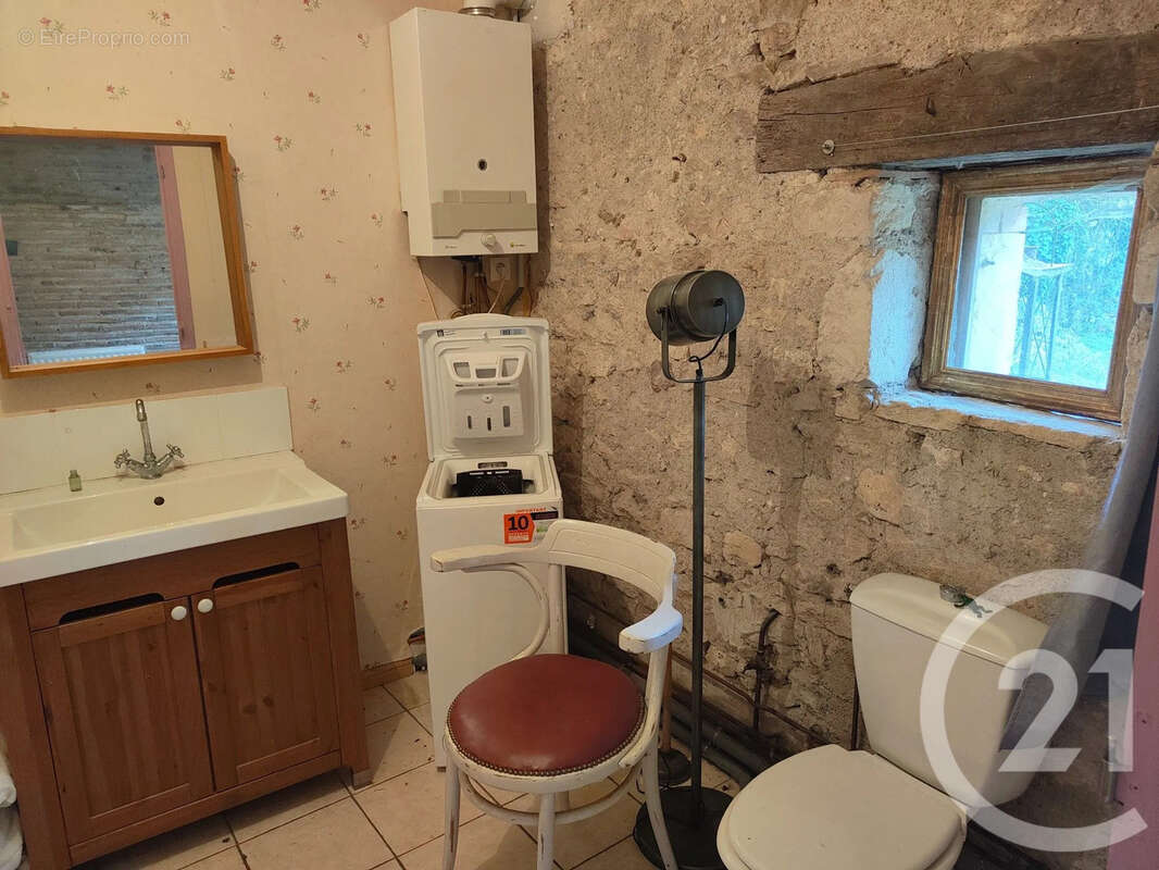 Maison à SAINT-LAURENT-L&#039;ABBAYE