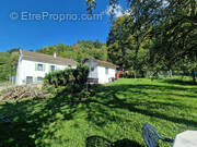 Maison à LES NEYROLLES