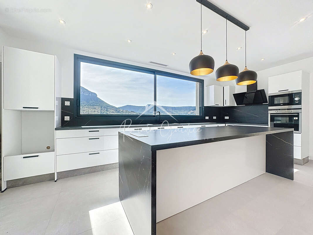Villa de prestige neuve de 124 m2 - photo 9