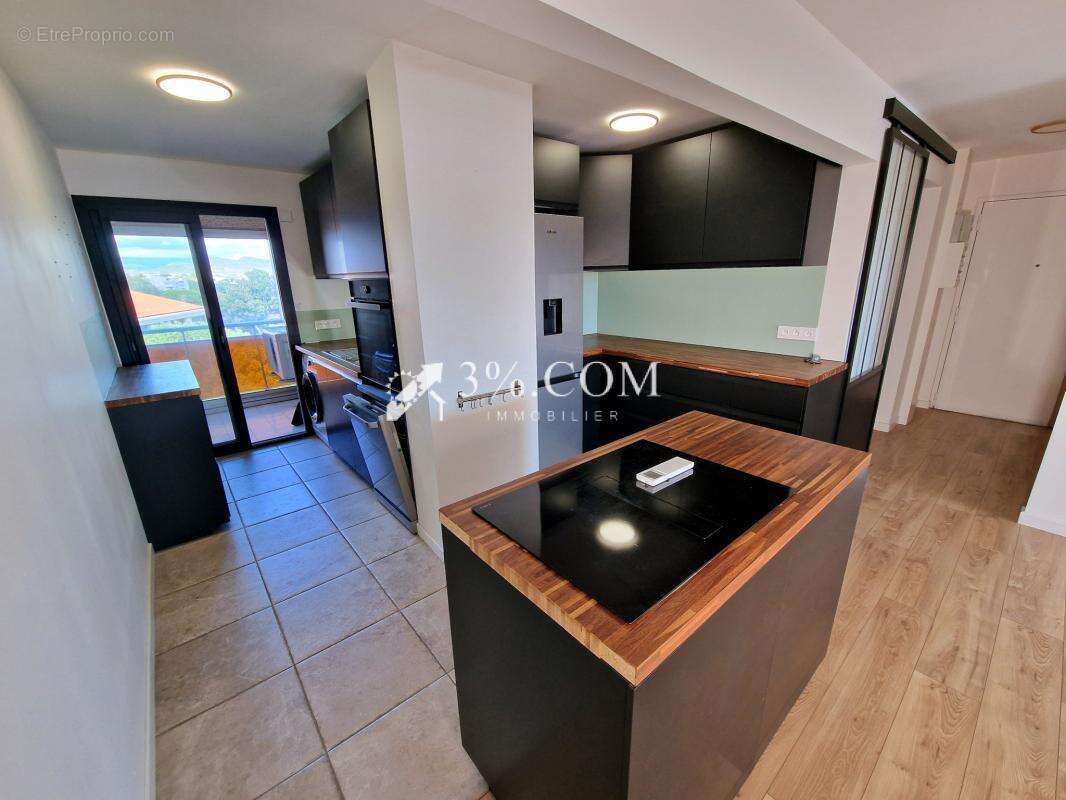 Appartement à FREJUS